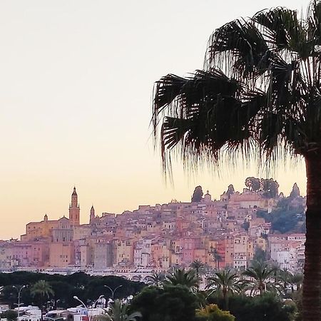 Menton Bord De Mer Studio Calme Avec Balcon, Ascenseur, Climatisation, Ideal Location Quiet Near Sea, Balcony, Elevator, Ac Eksteriør bilde