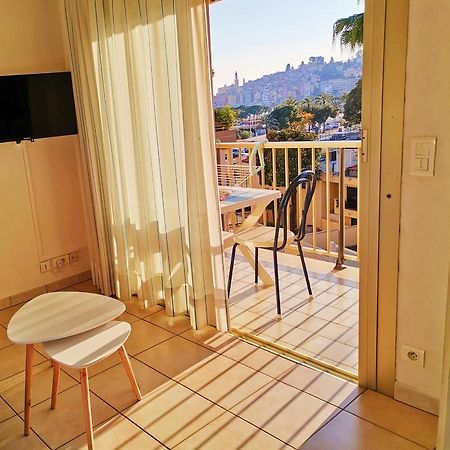 Menton Bord De Mer Studio Calme Avec Balcon, Ascenseur, Climatisation, Ideal Location Quiet Near Sea, Balcony, Elevator, Ac Eksteriør bilde