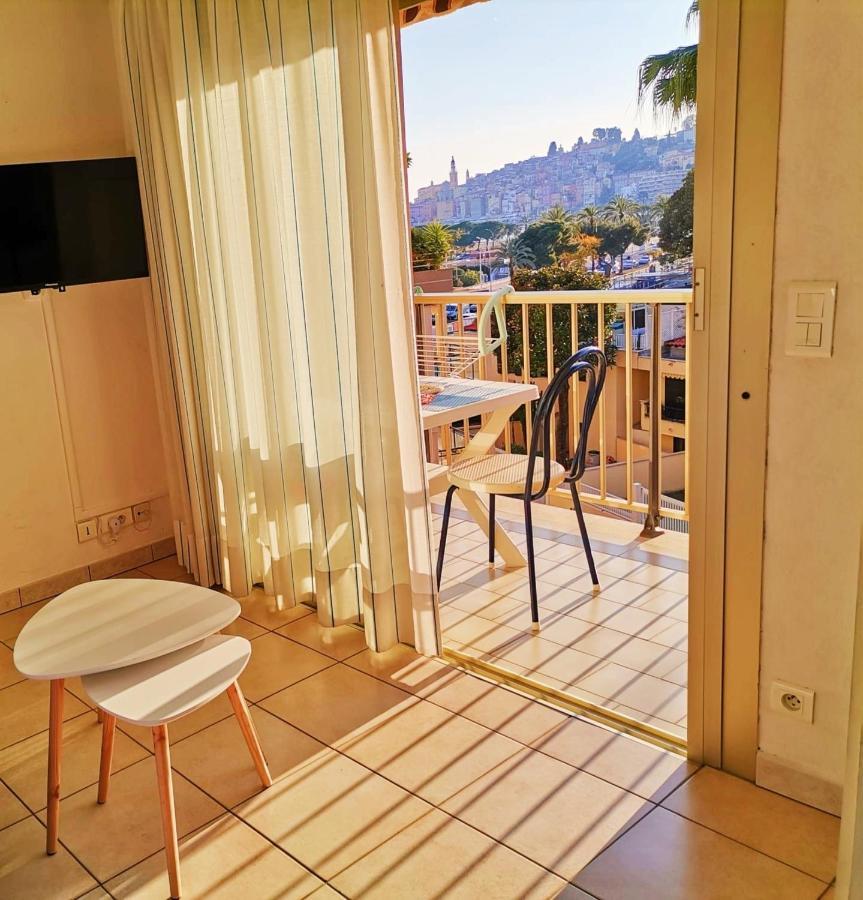 Menton Bord De Mer Studio Calme Avec Balcon, Ascenseur, Climatisation, Ideal Location Quiet Near Sea, Balcony, Elevator, Ac Eksteriør bilde